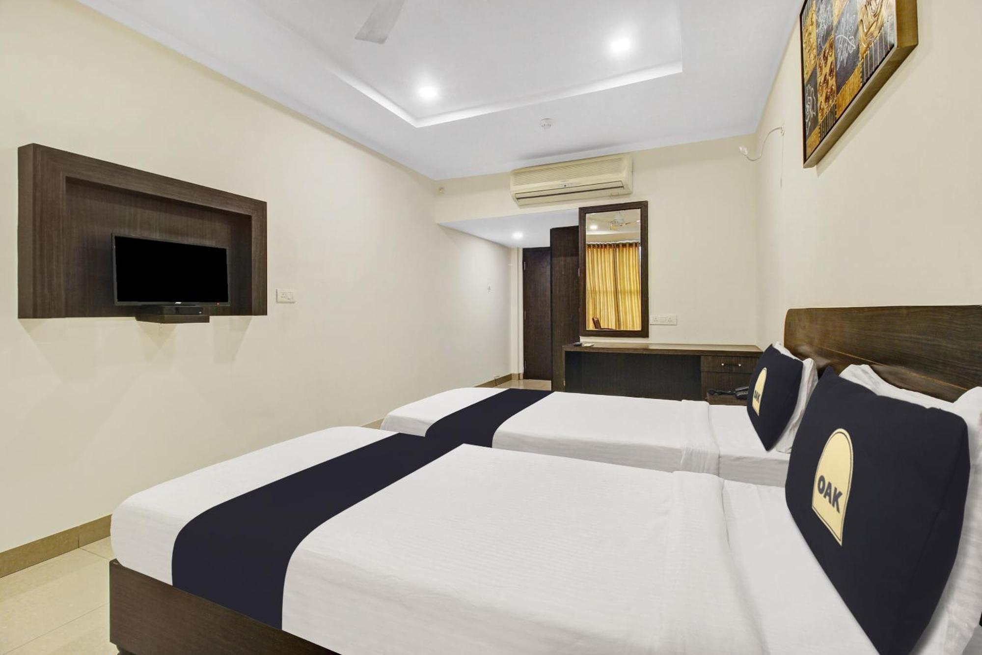 מלון היידראבד Super Townhouse Oak Lb Nagar Ramoji מראה חיצוני תמונה